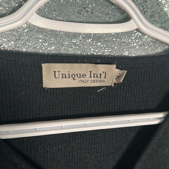 Gorgeous sweater - Picture 3 of 4